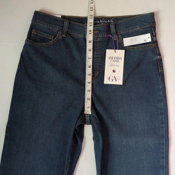 NWT Gloria Vanderbilt Amanda Slimming Effect Capri Denim Jeans 8 Blue Pockets - Picture 15 of 16